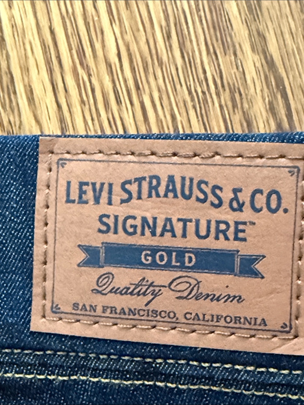Levi's Indigo Blue Wide-Leg Flare Jeans - Picture 10 of 12